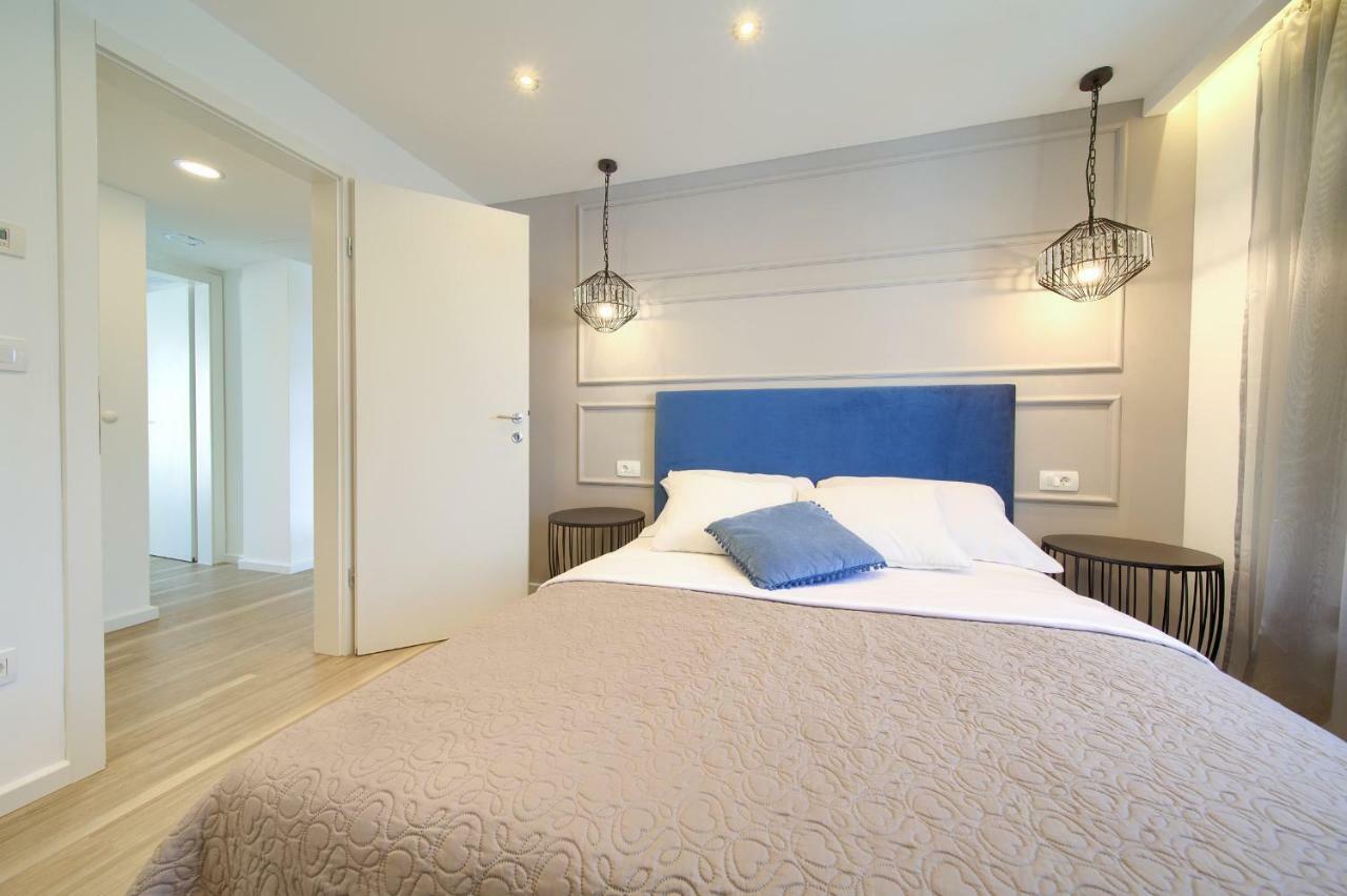 Holiday Home Elegant Vrh  Exterior photo